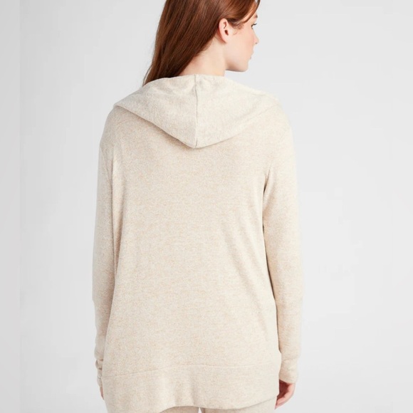 Light Weight Hacci Laguna Cardigan - Picture 3 of 3